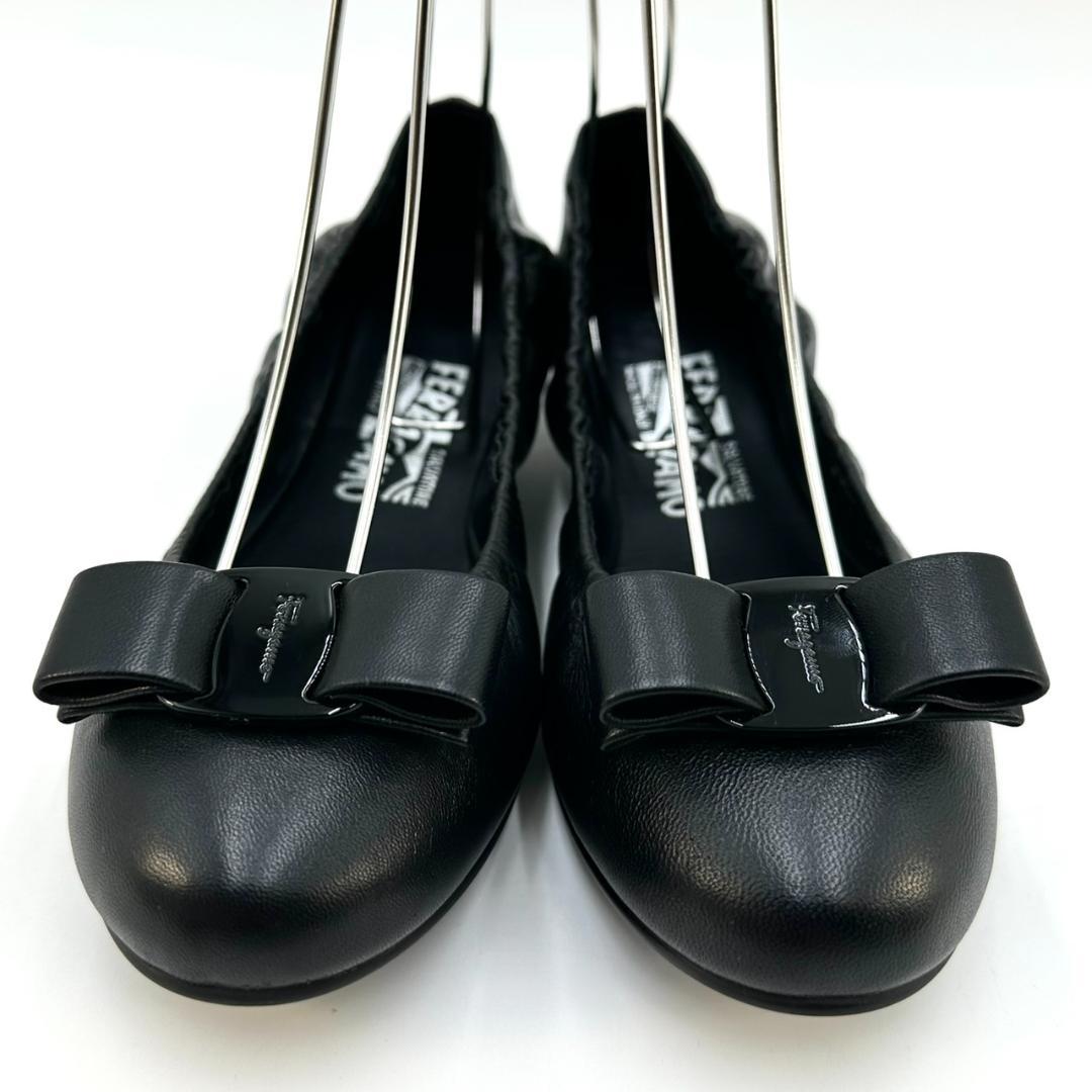 サルヴァトーレフェラガモ ヴァラリボン VARA LIZINKA バレエシューズ