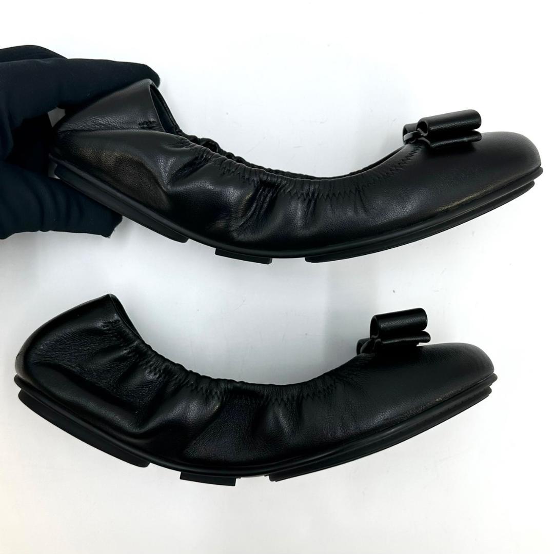 サルヴァトーレフェラガモ ヴァラリボン VARA LIZINKA バレエシューズ