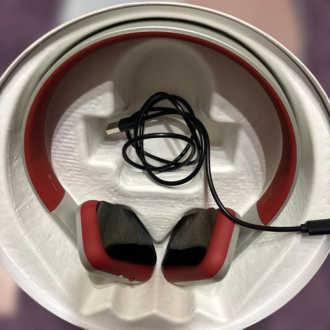 Face Player レッド オーバーイヤー型