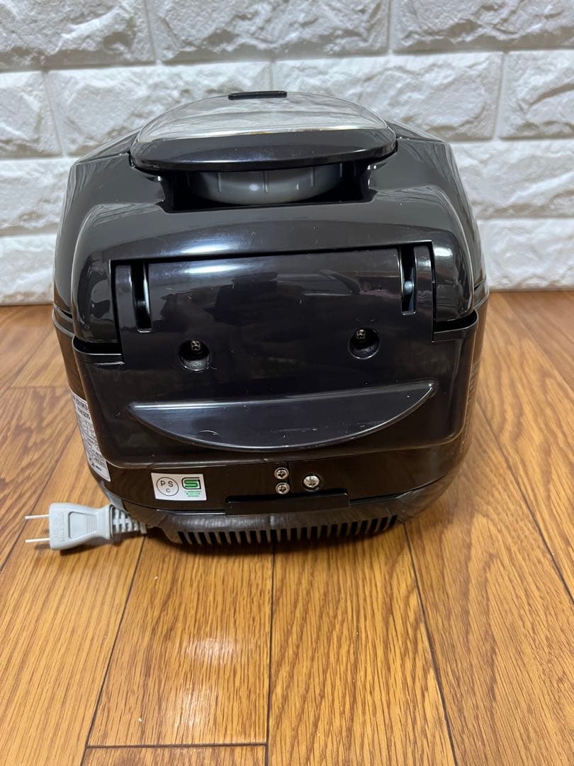 ZOJIRUSHI　NP-ZS10KS プラチナ厚釜圧力IHジャー5.5合