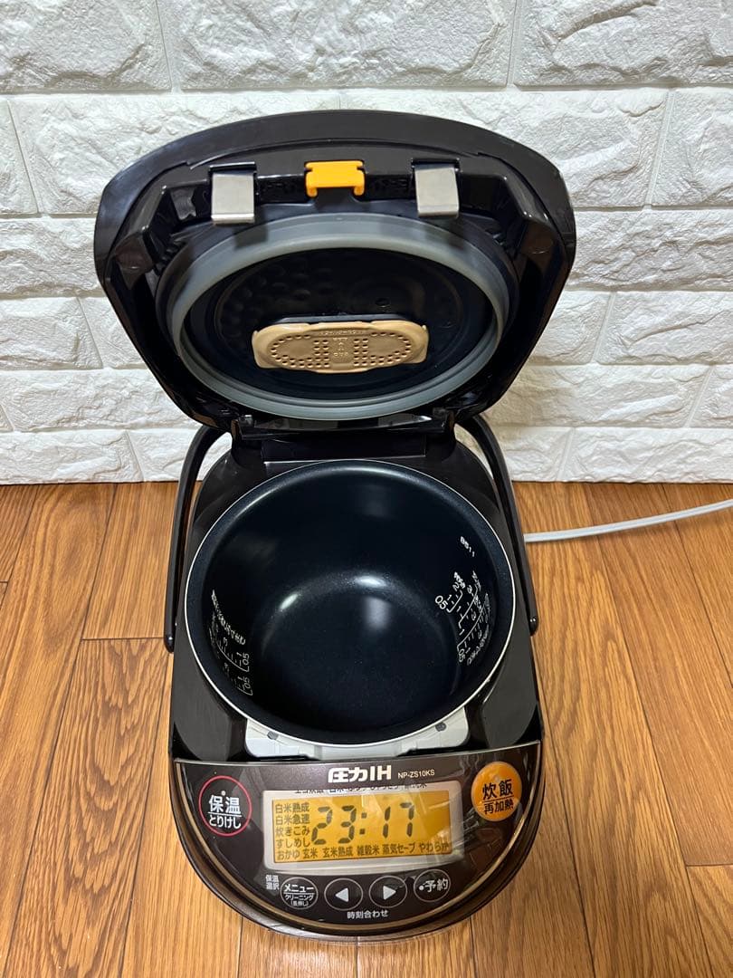 ZOJIRUSHI　NP-ZS10KS プラチナ厚釜圧力IHジャー5.5合