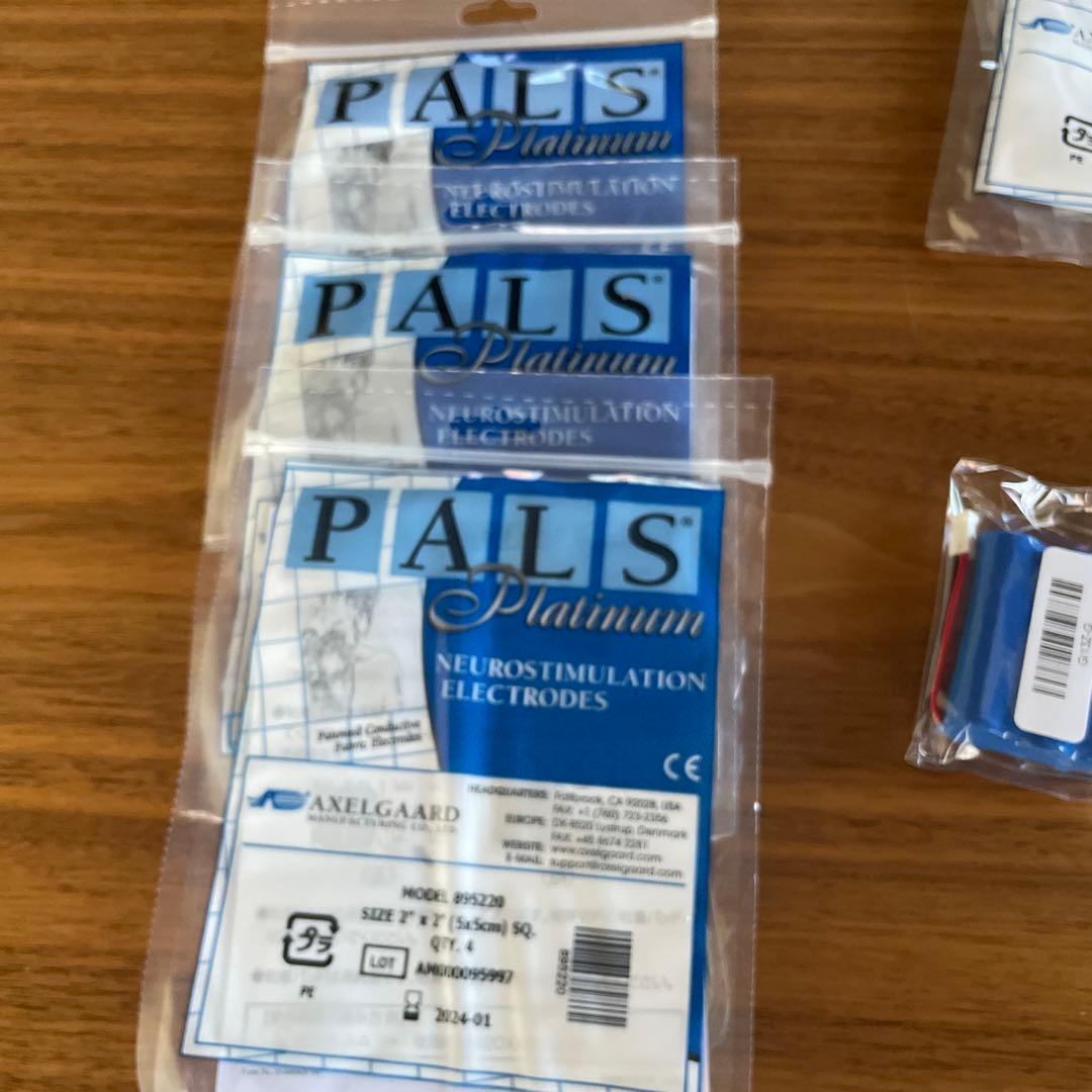 伊藤超短波 シェイプビートプレミアム　新品おまけつき顔用プレミアムスティック有