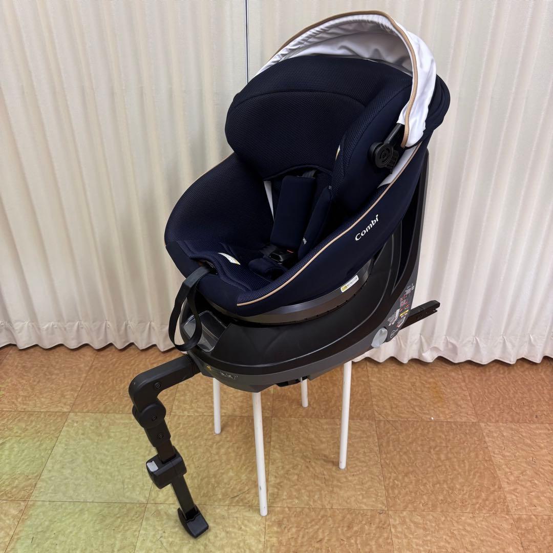 クリーニング済　☆美品☆　コンビ　クルムーヴ　ISOFIX　エッグショック　紺