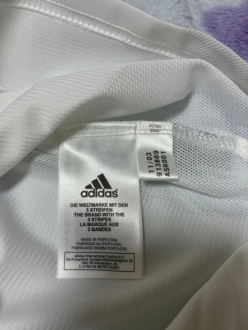 03-04年 レアルマドリード CLオーセンティック缶付 ベッカム