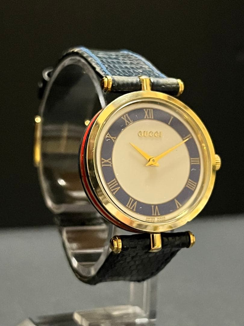 ★超絶美品！箱保取説付　GUCCIシェリーライン　ユニセックス腕時計　動作良好