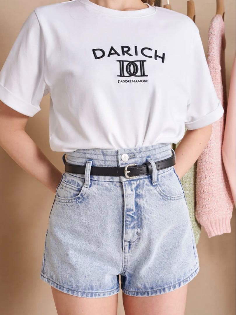 【新品、未使用】ダーリッチ ハイウエストデニムショートパンツ