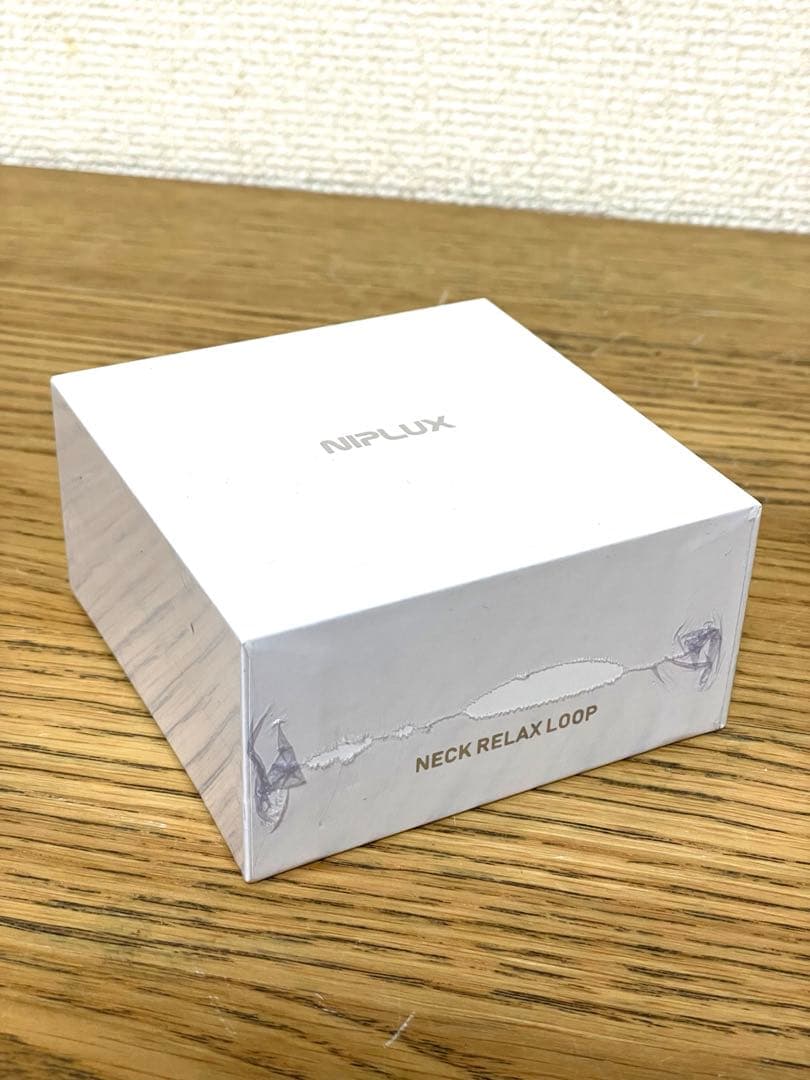 新品未開封 NIPLUX NECK RELAX LOOP NP-NRL25W