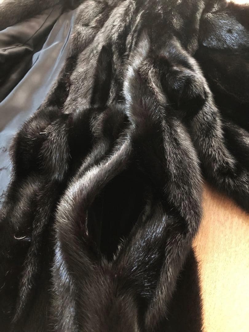 ミンク MINK 毛皮 ボリューム袖 コート 艶 ブラック 裏地刺繍☆９-１１