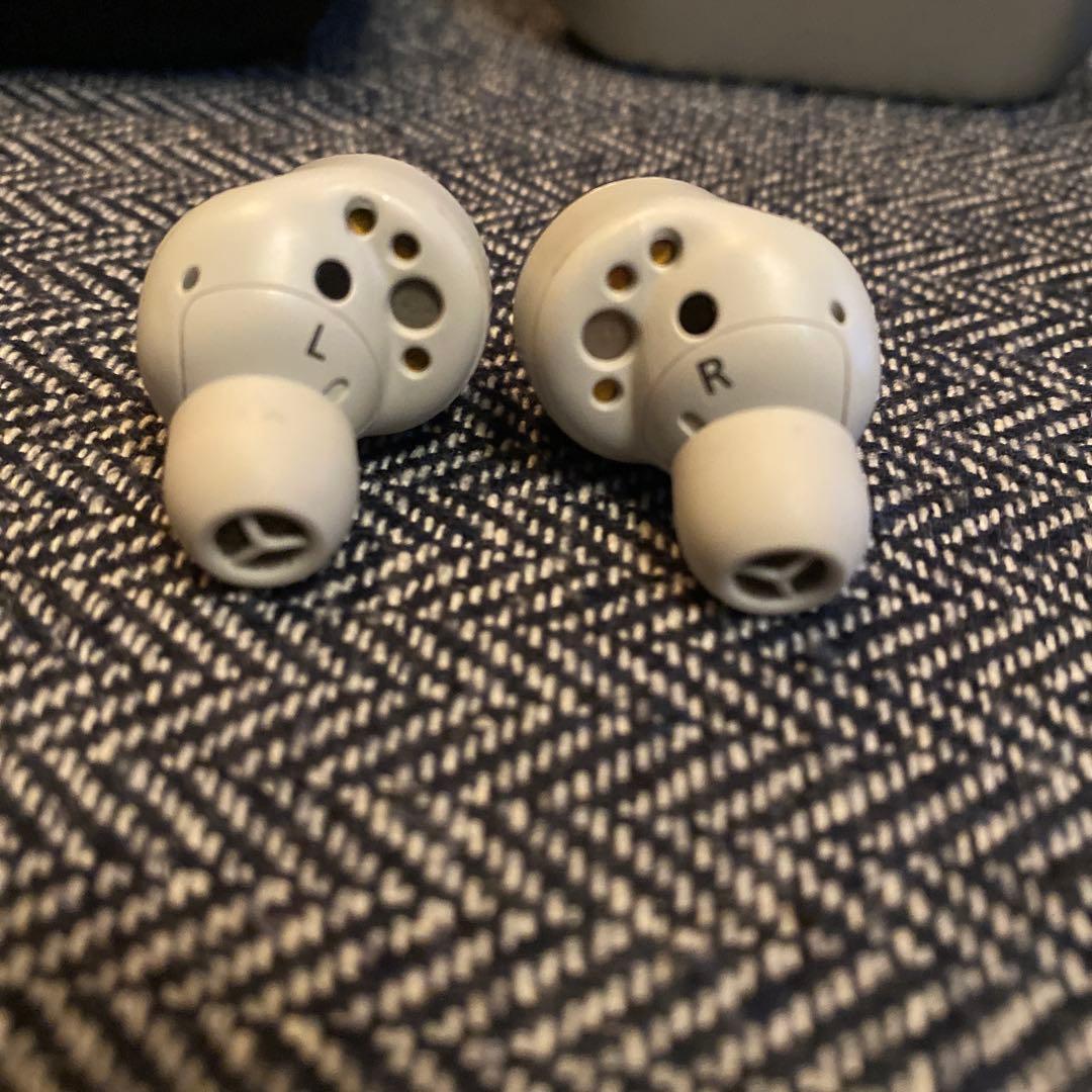 【箱、シリコンカバー付き】Technics AZ80 ワイヤレスイヤホン【美品】