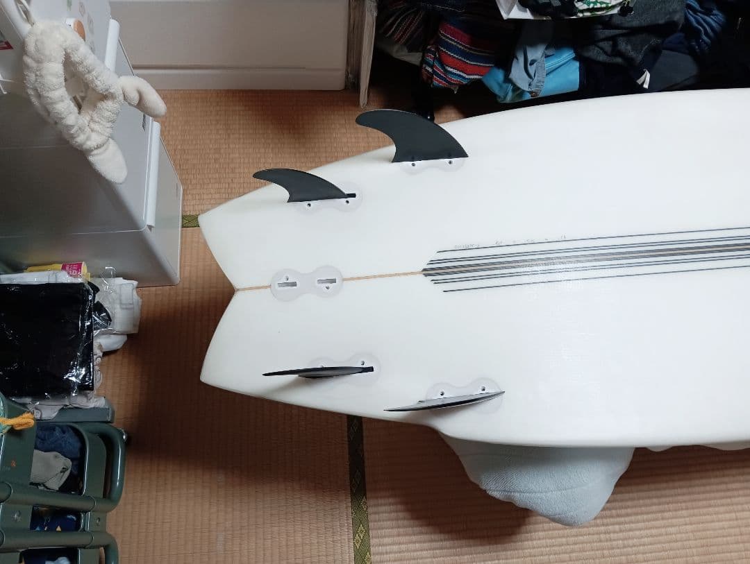 12/26まで値下げ！XIIIサーフボードEPS ショートボード 5フィン