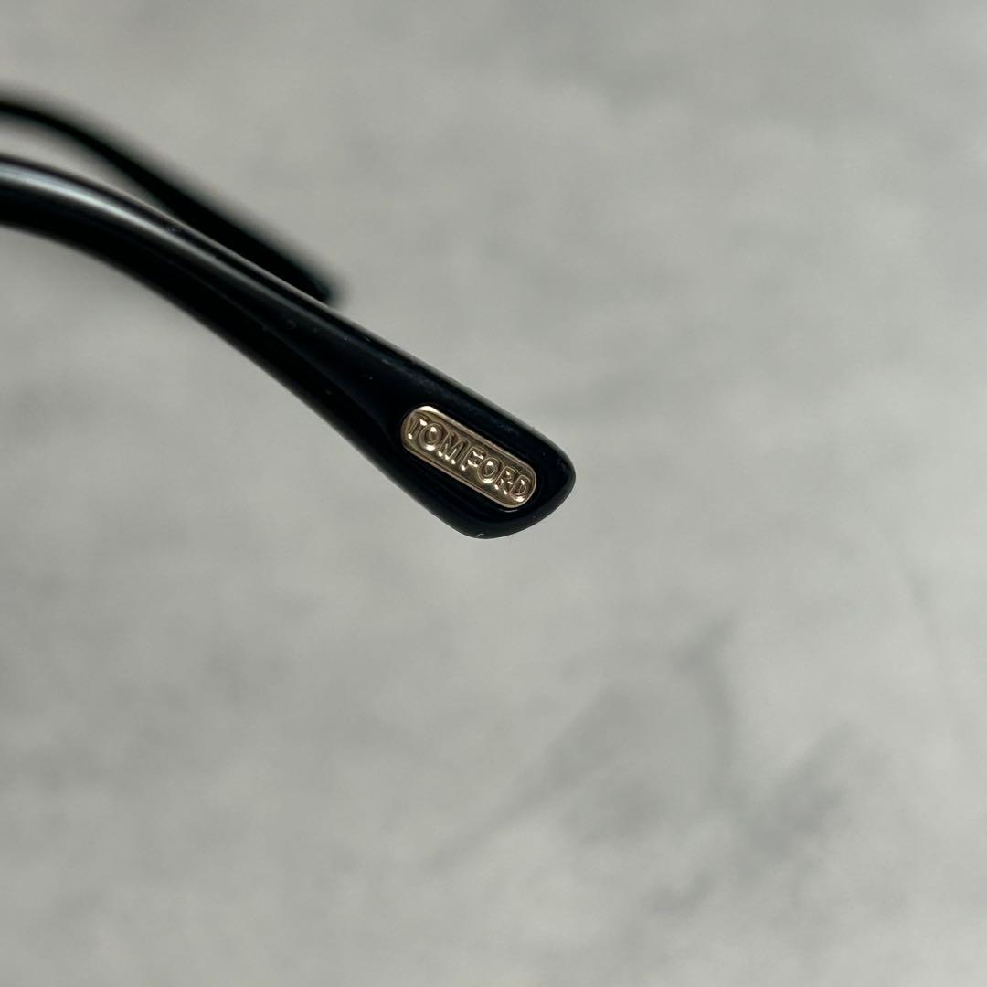 美品 トムフォード サングラス Andra TF530 145 黒 パントス