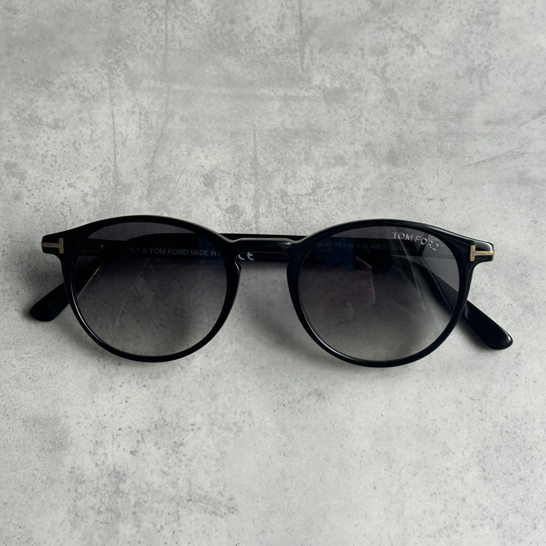 美品 トムフォード サングラス Andra TF530 145 黒 パントス