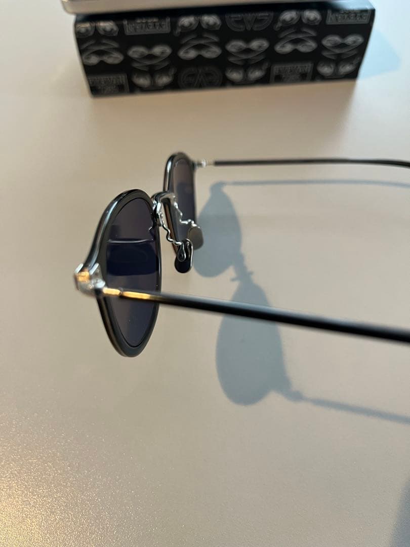 美品　EYEVAN7285 768 ブルーレンズ　サングラス