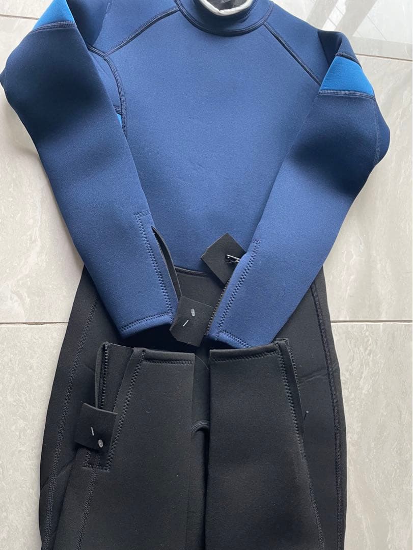 ウェットスーツ　キッズ160センチ