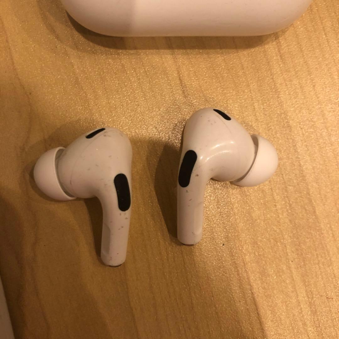 AirPods Pro第二世代 充電ケース付き