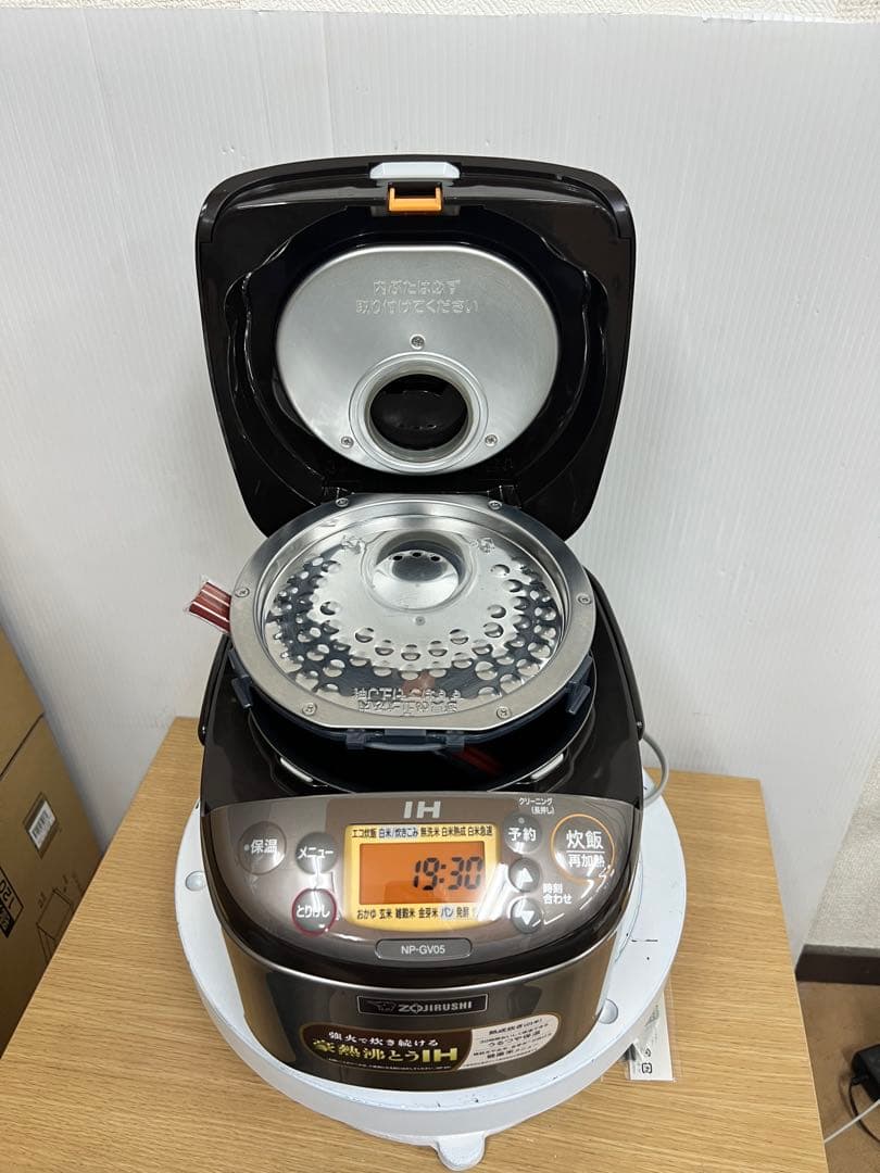 象印 IH炊飯器 NP-GV05 3.5合炊き 2020年製