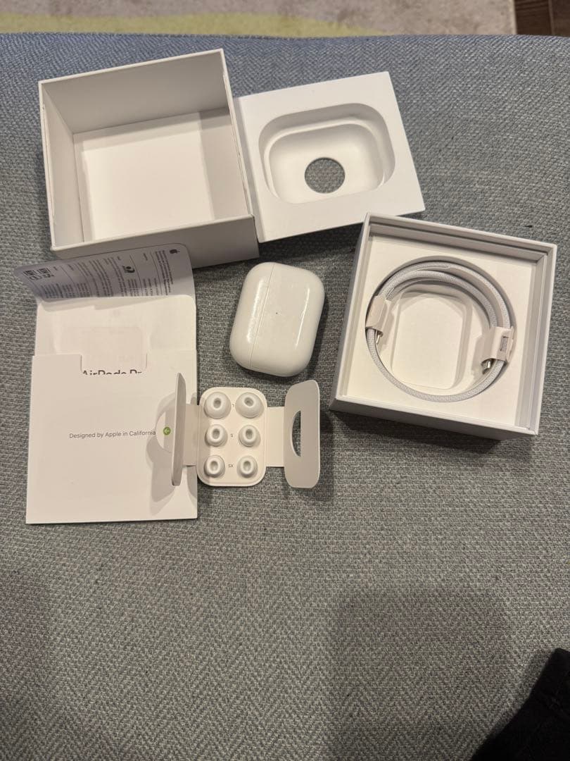 AirPods Pro2本体 充電ケース付き ホワイト 美品