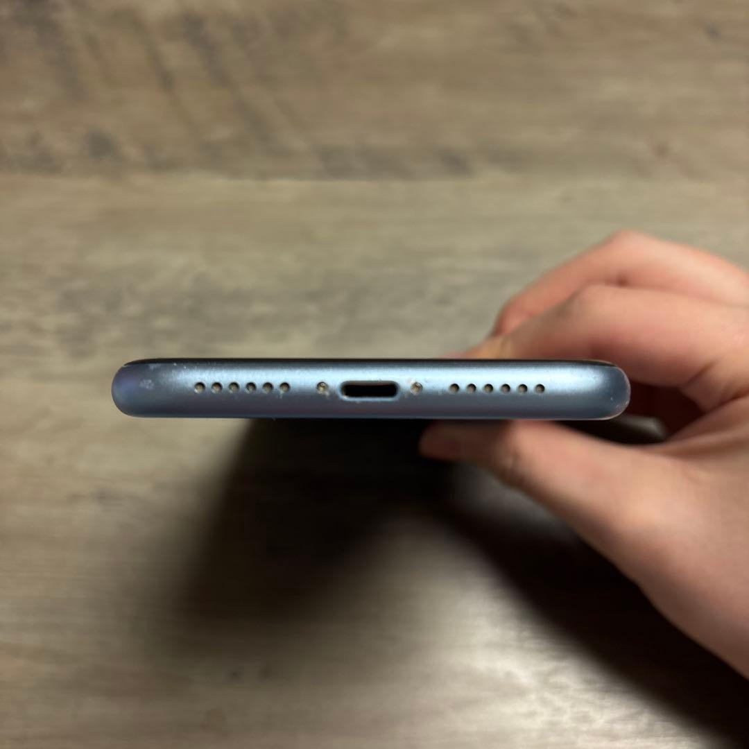 Apple iPhone XR 青　64GB