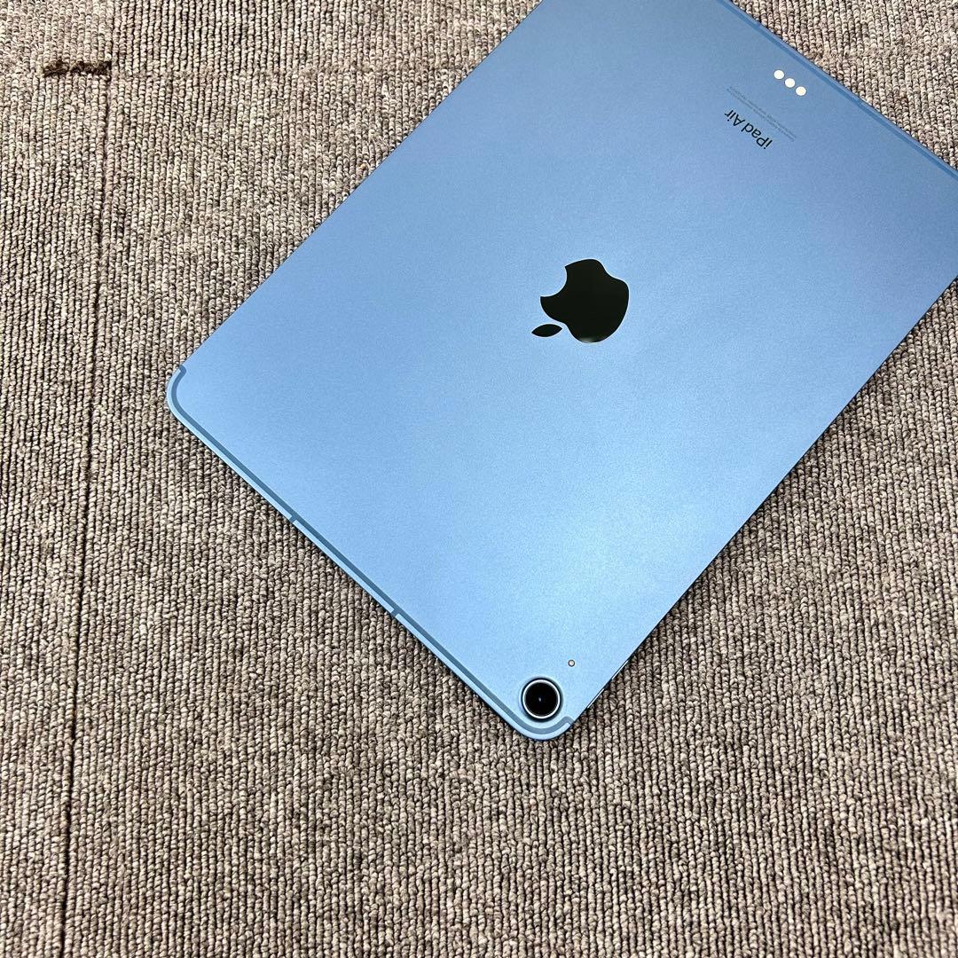 iPad Air 第5世代 (M1) 64GB ブルー SIMフリー