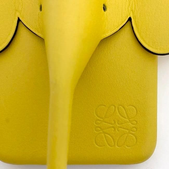 ロエベ iPhone 11 PRO MAX ケース イエロー f-21207