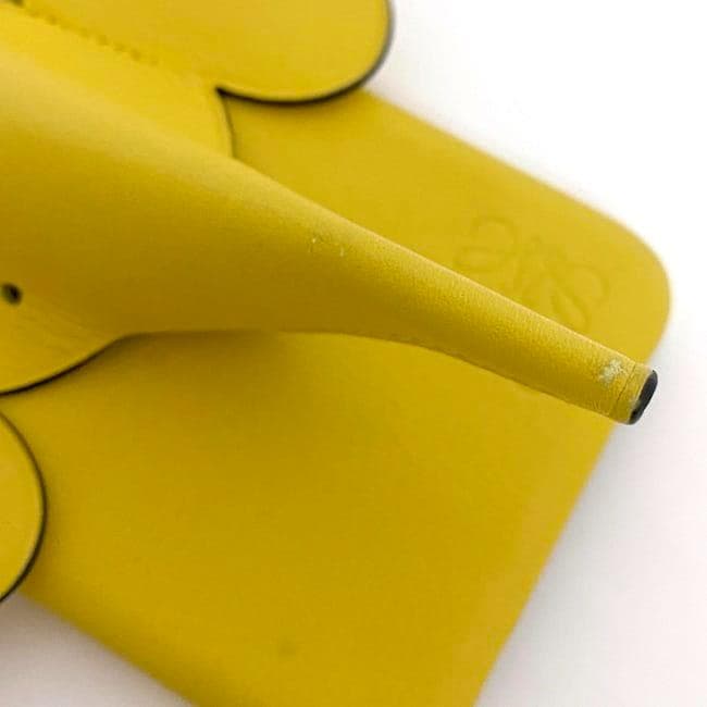 ロエベ iPhone 11 PRO MAX ケース イエロー f-21207