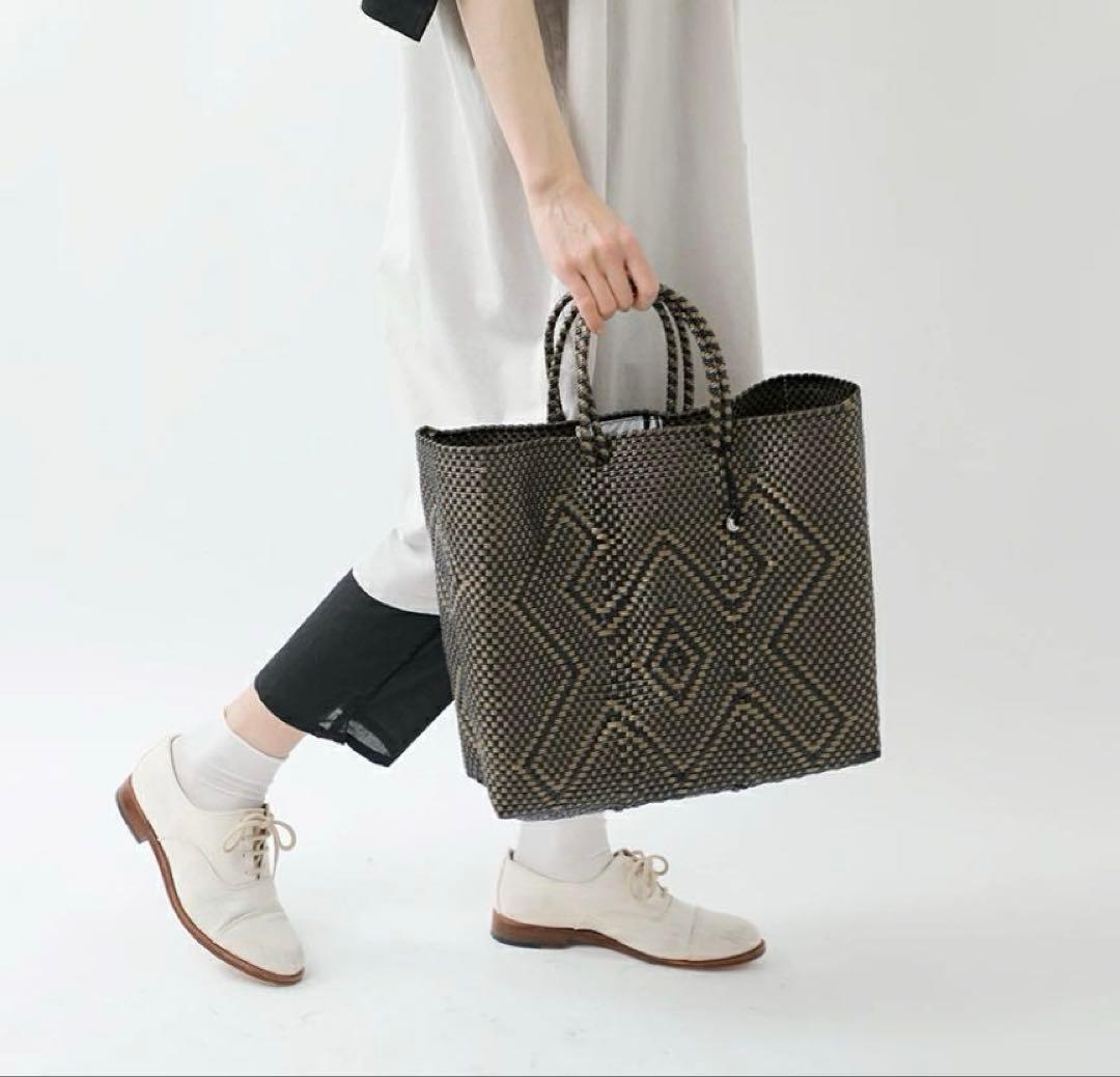 OJO DE MEX オホ デ メックス メルカドバッグ チャーム付き