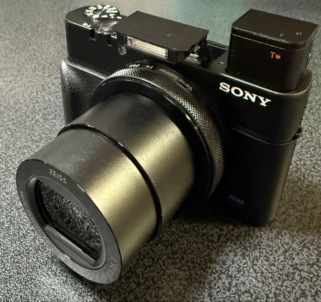 SONY 名機　RX100Ⅳ 美品です。