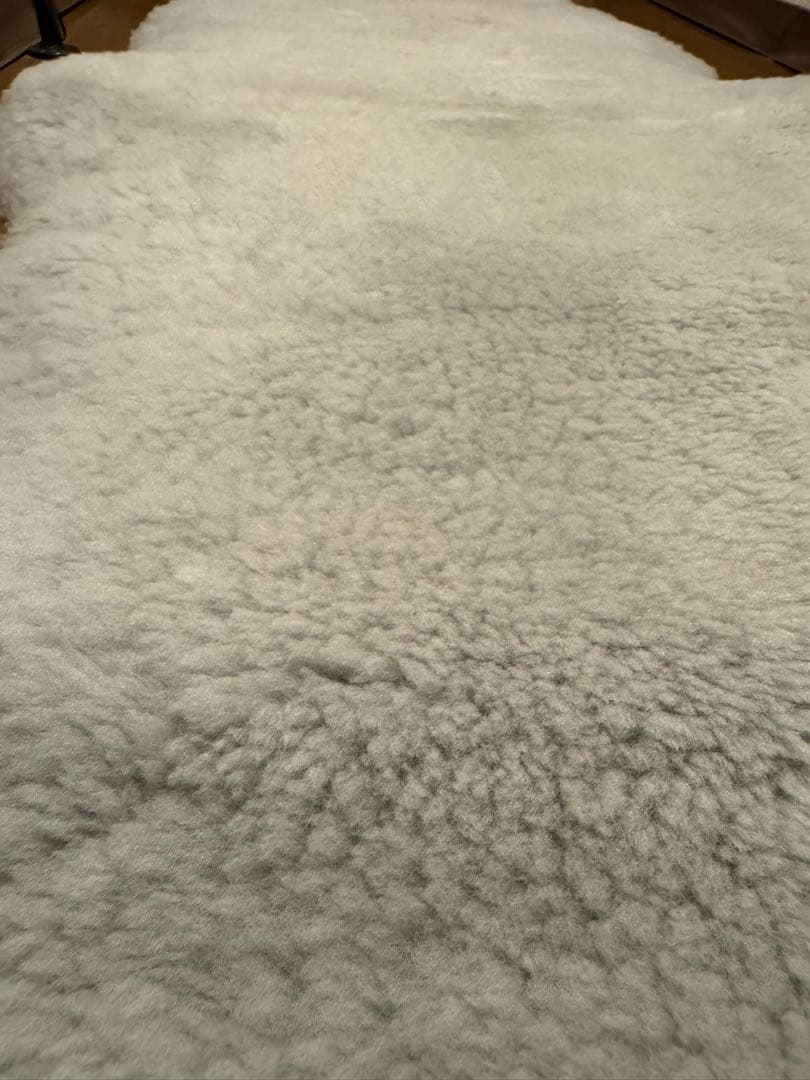 【勝子】NICHIRO ニチロ　ムートンラグ　グレー