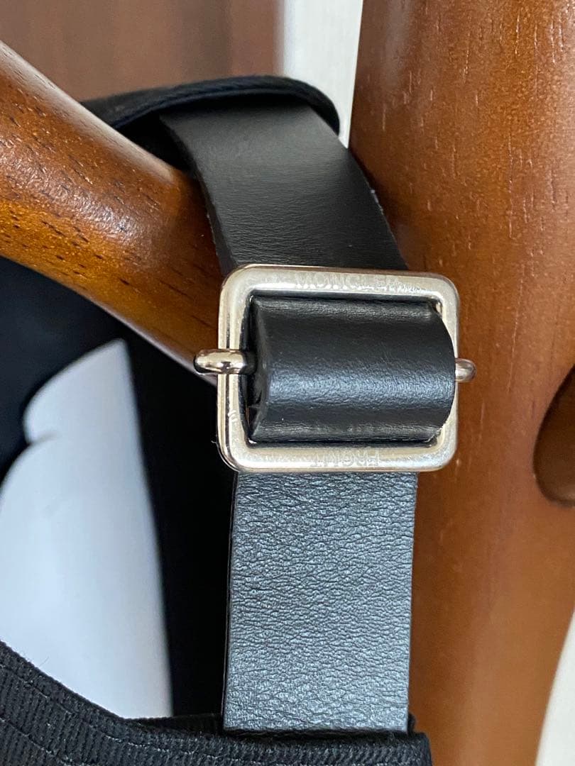 MONCLER ブラック　キャップ 新品タグ付き