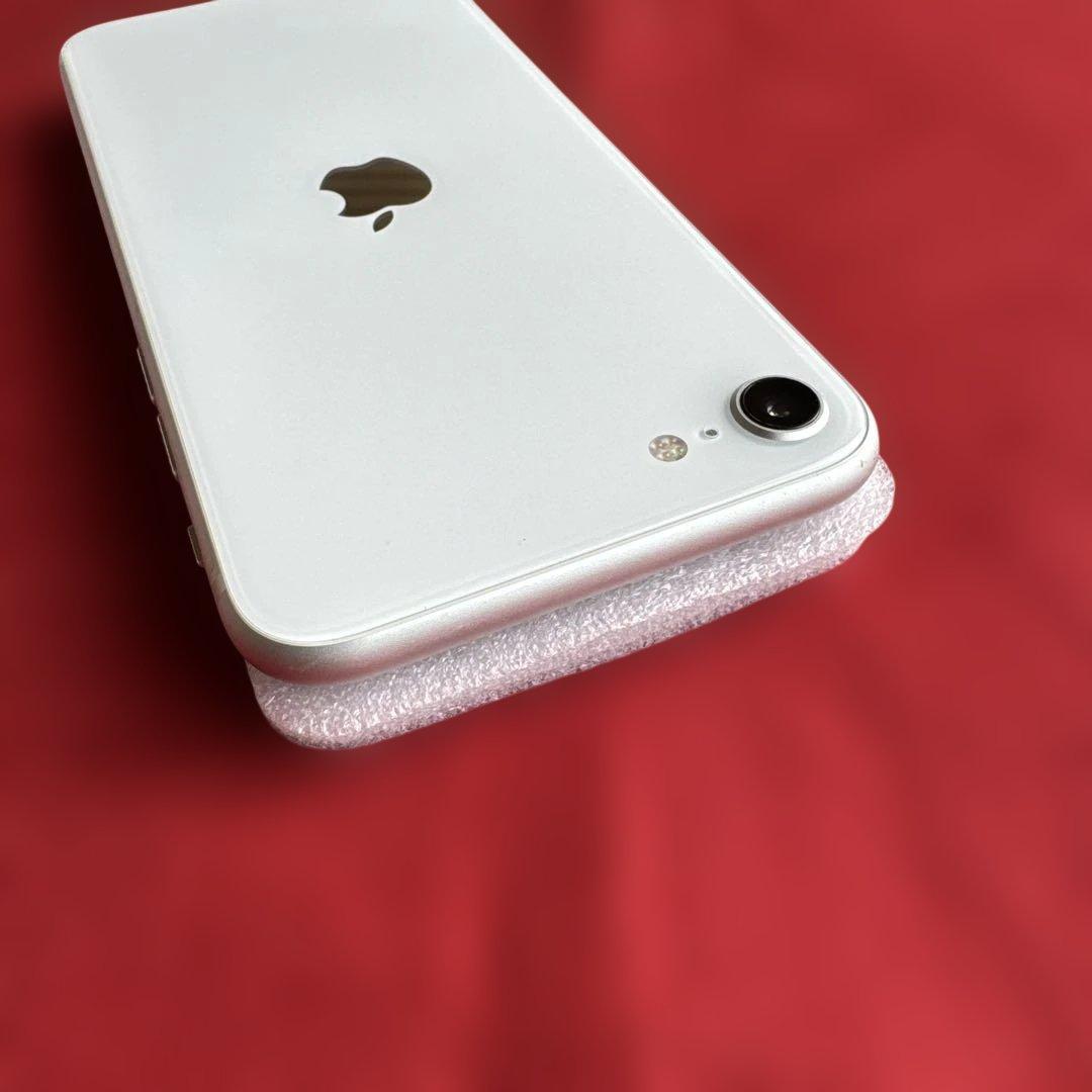 iPhone SE 第2世代 64GB SIMフリー 美品