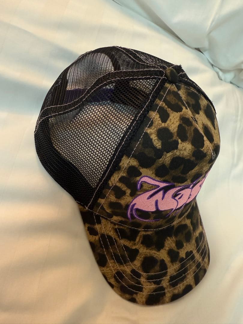 quiet glow WASTE! 2024 トラッカーキャップ