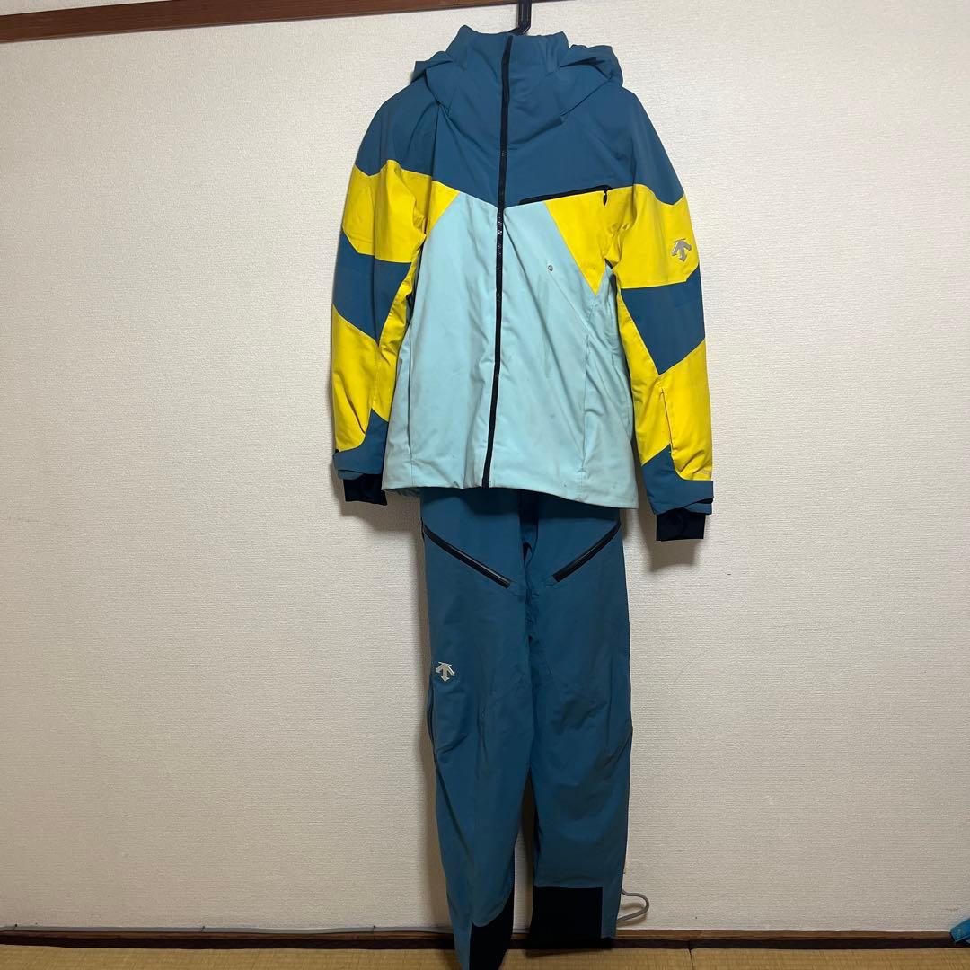 デサントスキーウェア　上下(L XL)