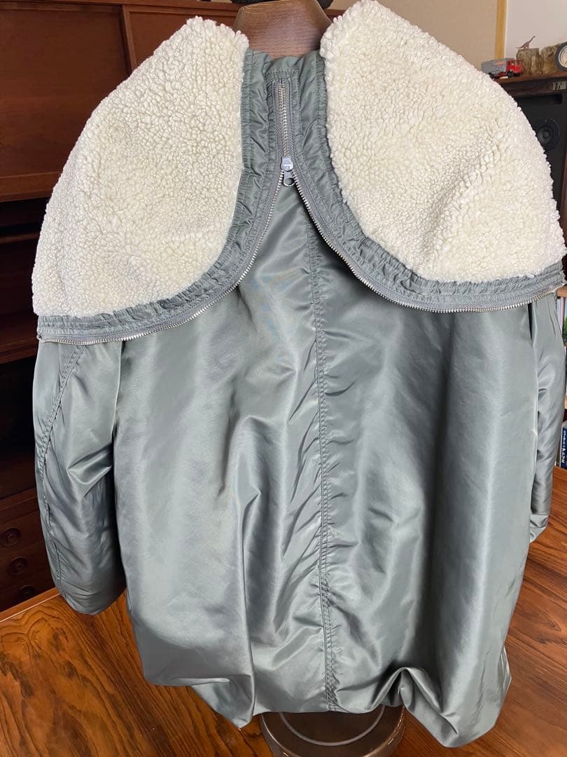 ジャケット・アウター miuCLANE BALLOON DESIGN HOODED N3B