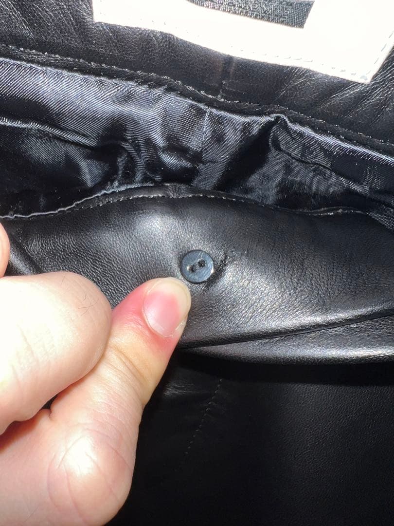 y*a様 定価14万　ほぼ新品　REVERBERATE 30 レザーパンツ　レシ