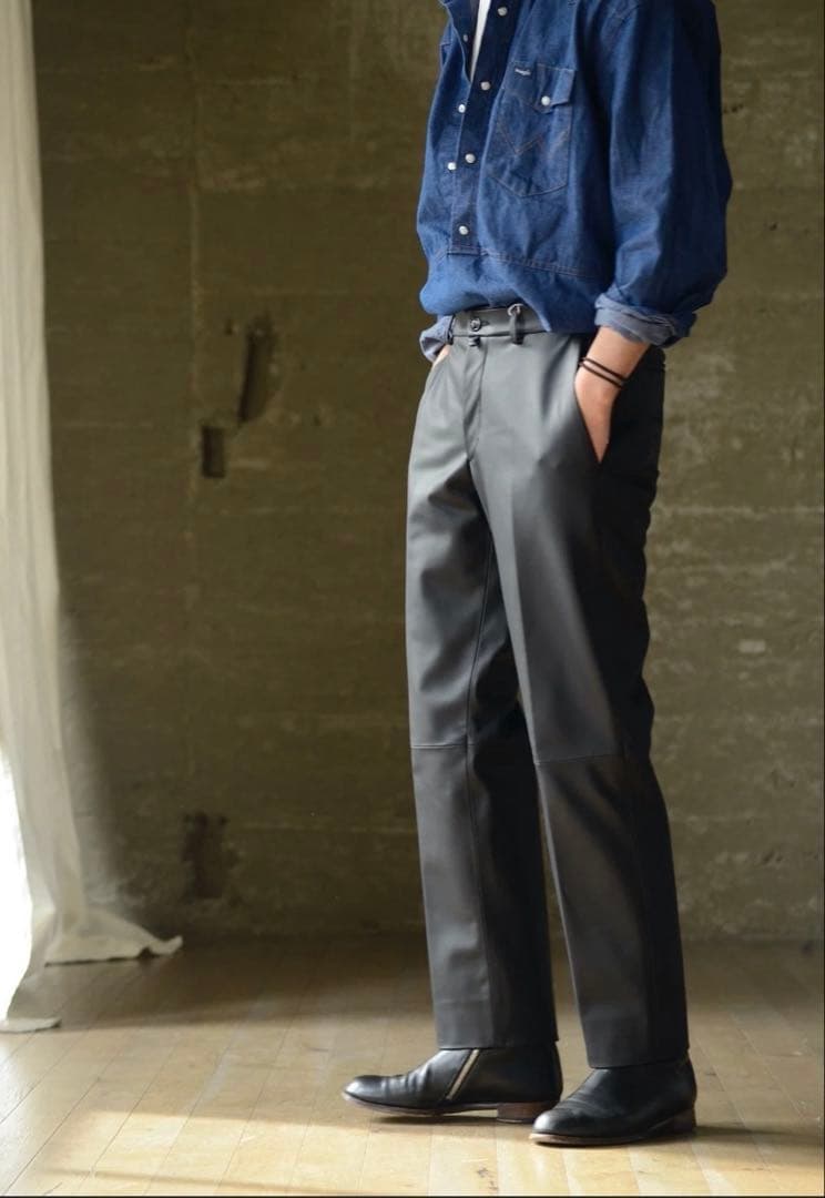 y*a様 定価14万　ほぼ新品　REVERBERATE 30 レザーパンツ　レシ