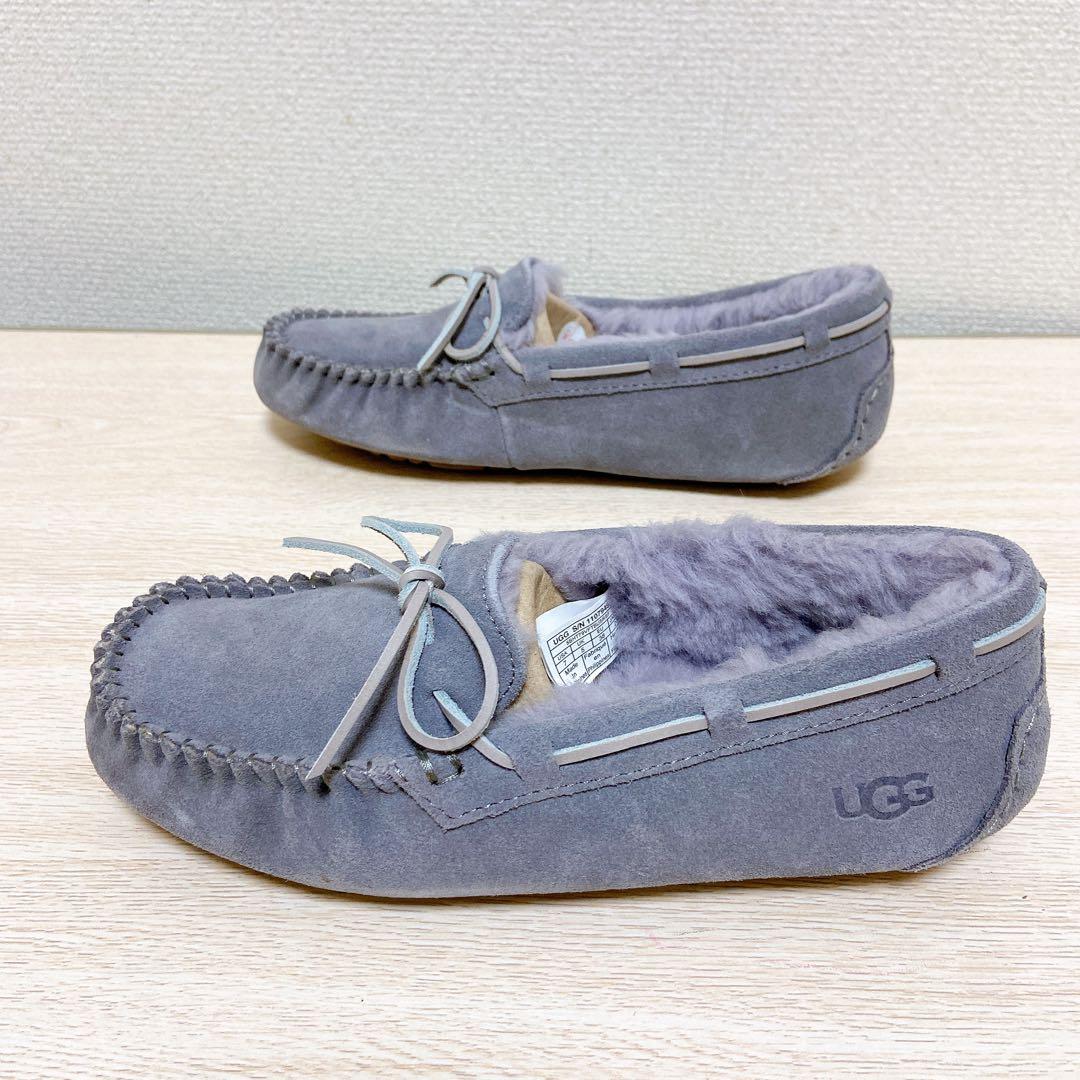 新品未使用　UGG ダコタ　モカシン　DAKOTA 美品　24cm