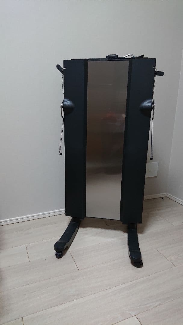 東芝   ズボンプレっサー   ＨＩＰ－T１００