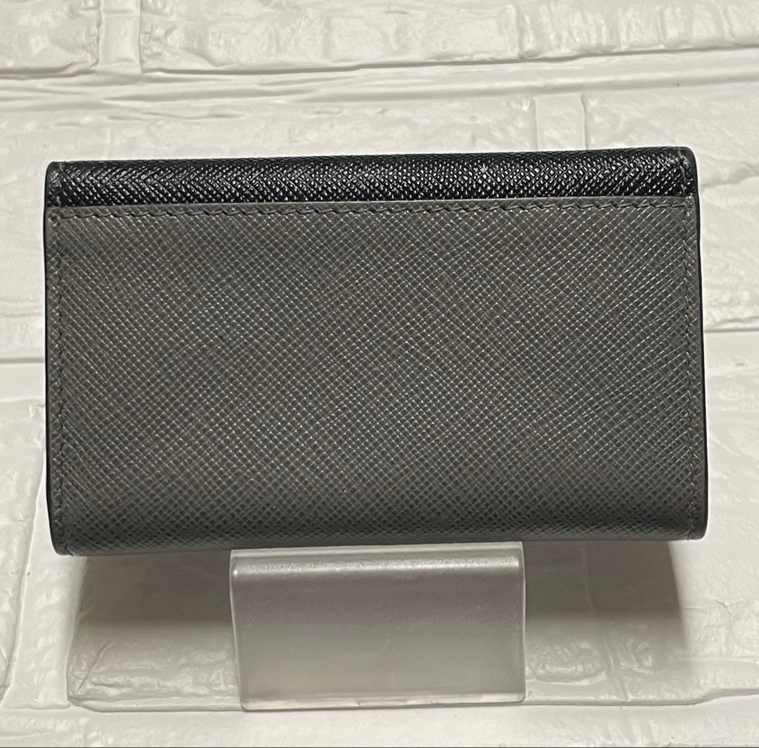 【良品】PRADAプラダ　キーケース　❤︎