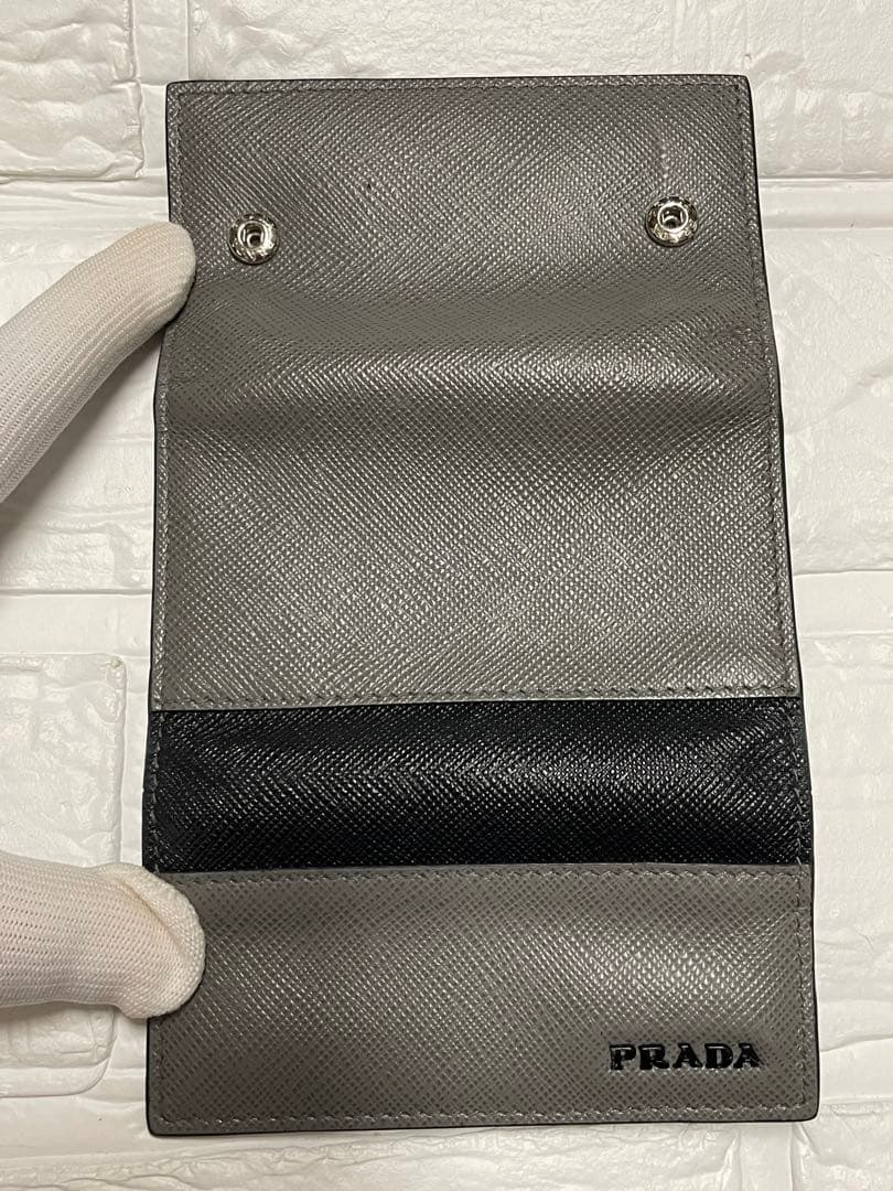 【良品】PRADAプラダ　キーケース　❤︎