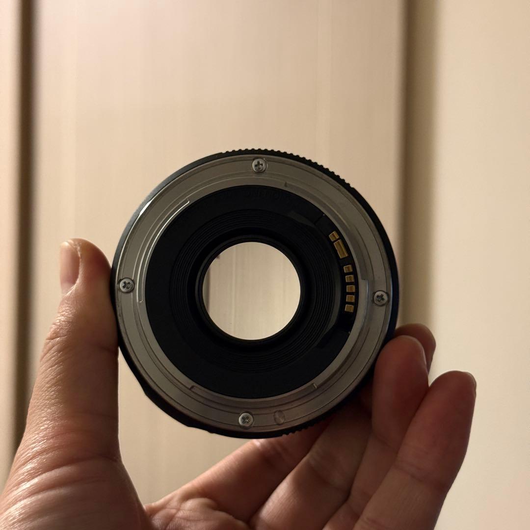 Canon EF 50mm f/1.8 STM レンズ