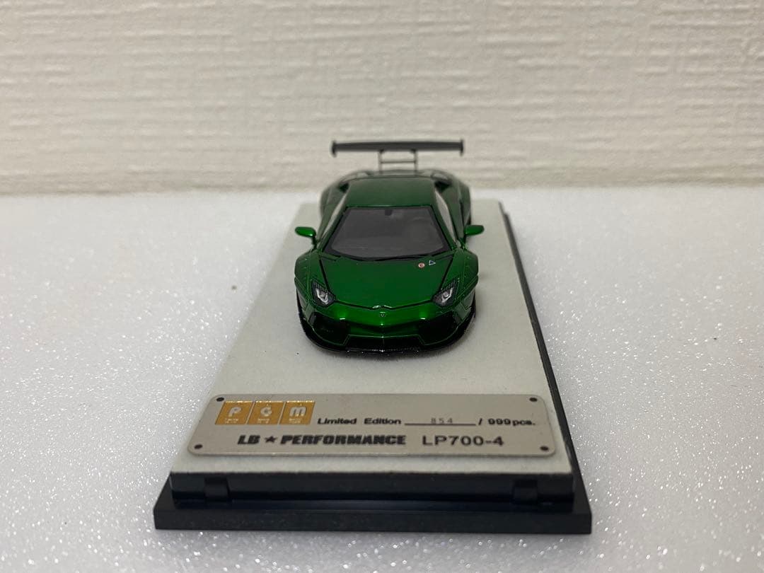 PGM 1/64 LBWK LP700 greenランボルギーニアヴェンタドール