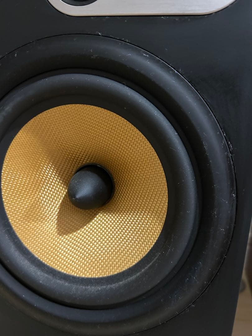 Bowers & Wilkins 685スピーカーペア