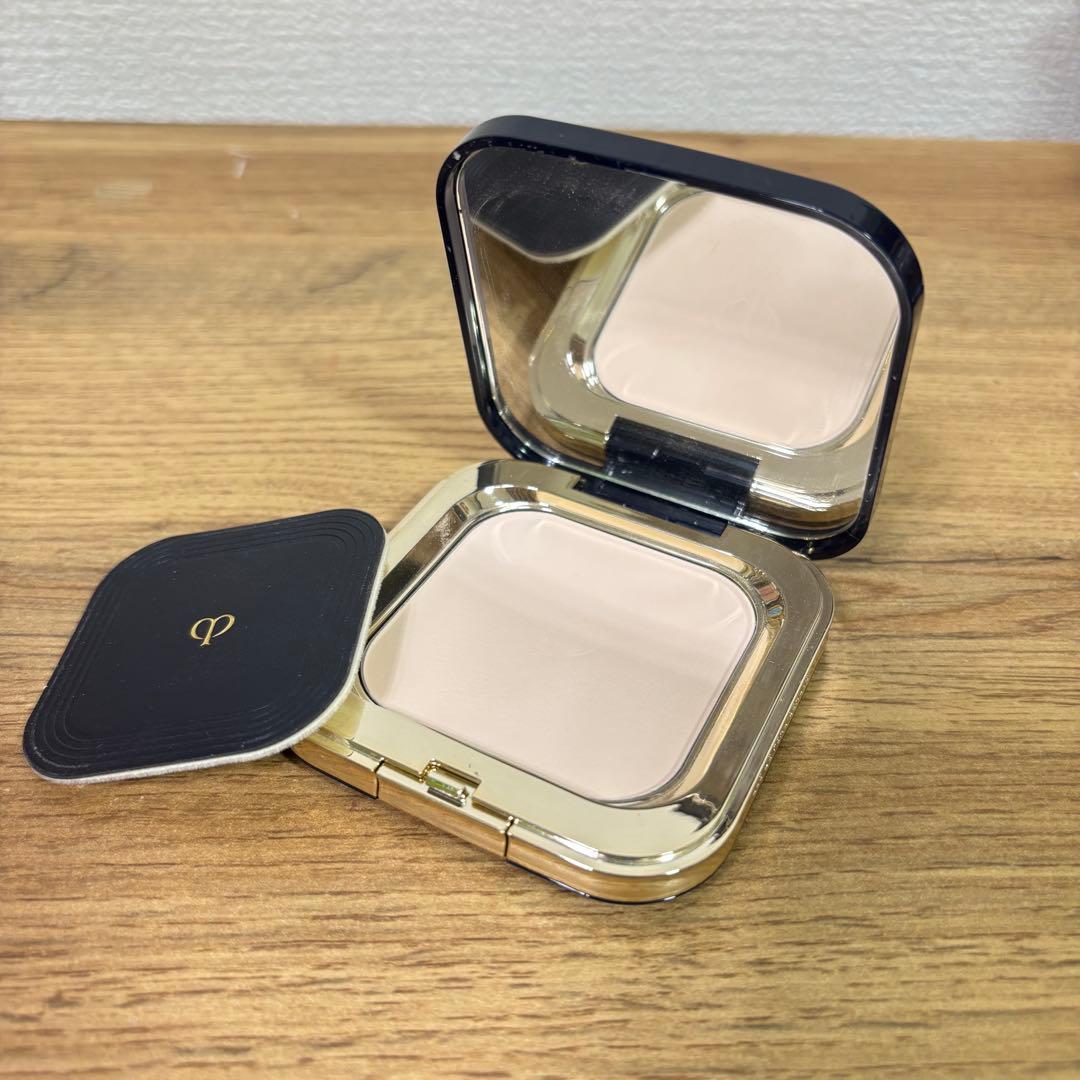 クレドポー プードルコンパクトエサンシエルn フェイスパウダー