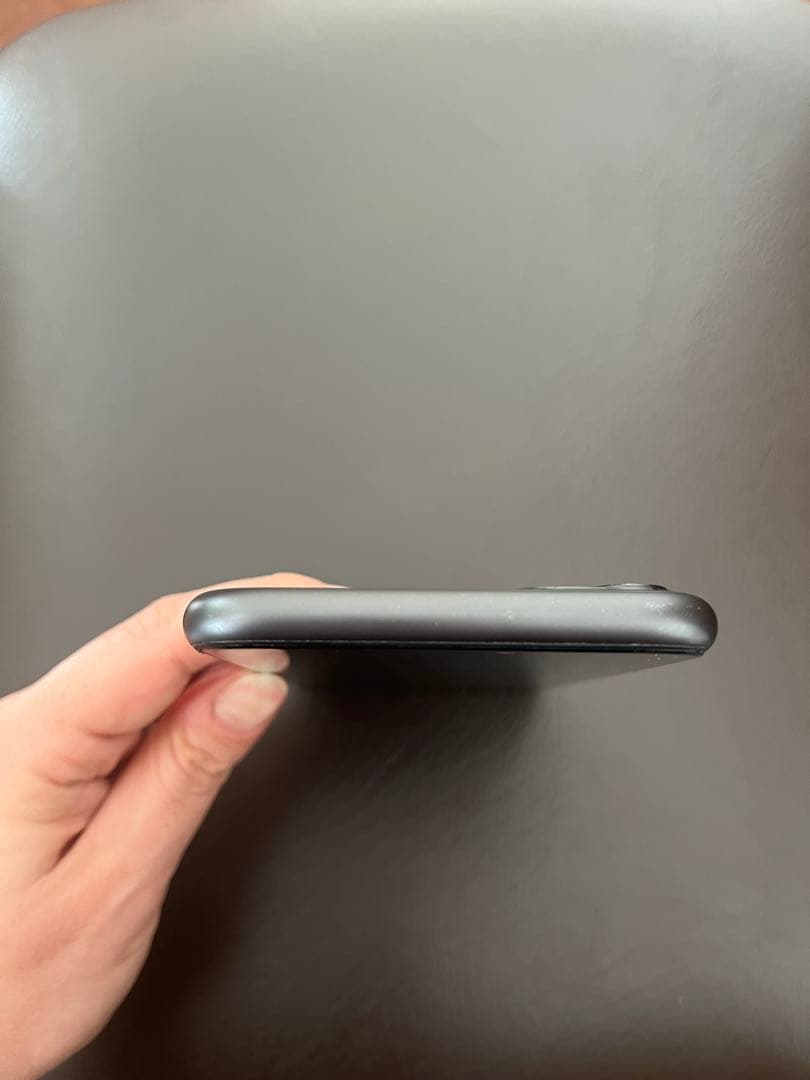 iPhone 11 本体　128GB ブラック　初期化済み