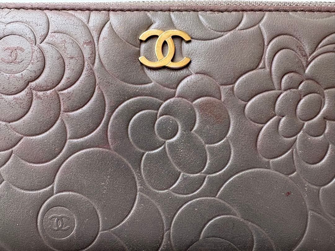 CHANEL フラワーエンボス 長財布 グレージュ