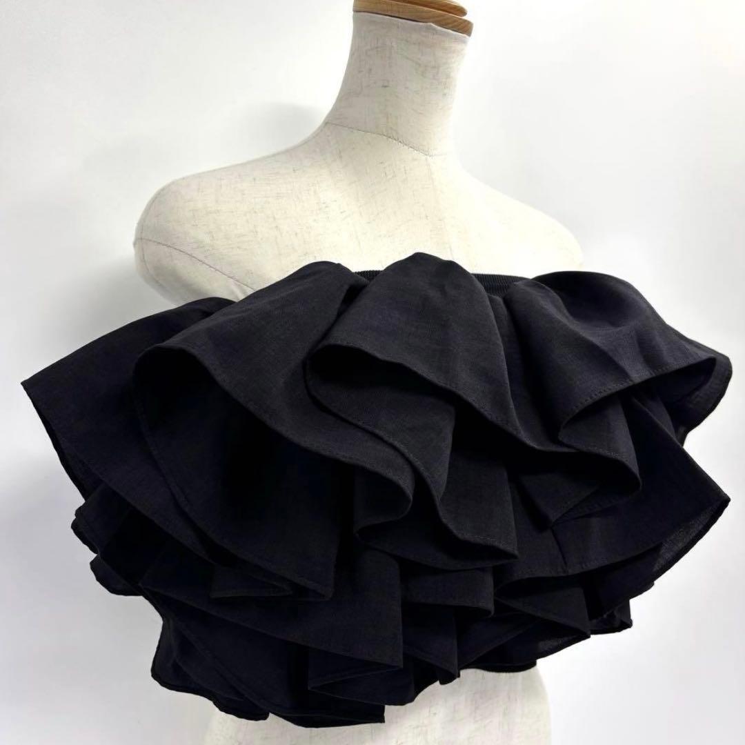 美品　アモマ　AMMOMA　RUFFLE BUSTIER　ビスチェ　F　ブラック