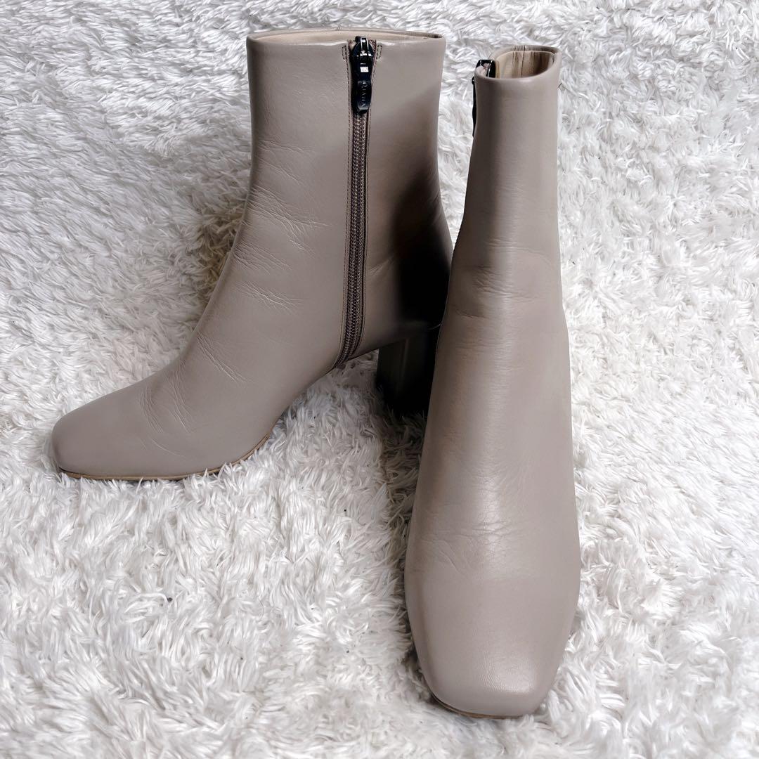 極美品 ダイアナ べージュ ショートブーツ サイドジップ スクエアトゥ 23.5
