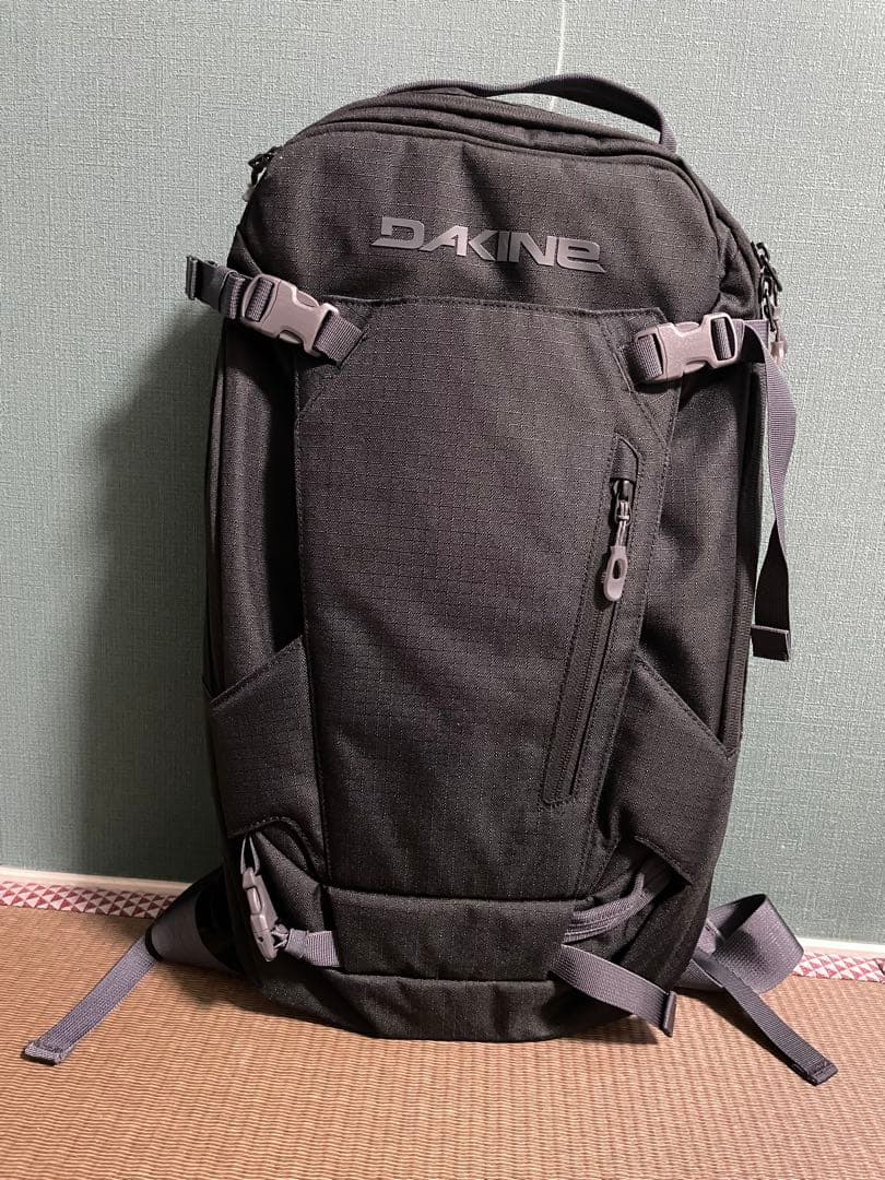 D*o様 DAKINE HELI PACK 12L バックパック ブラック　未使
