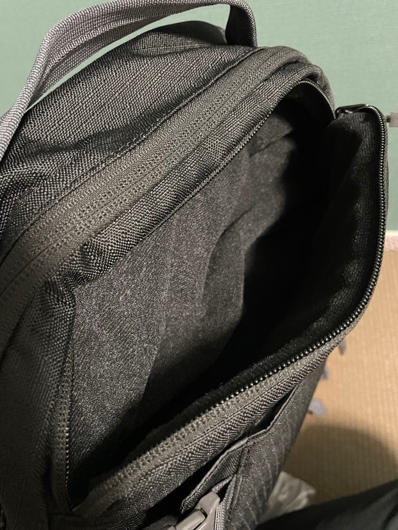D*o様 DAKINE HELI PACK 12L バックパック ブラック　未使