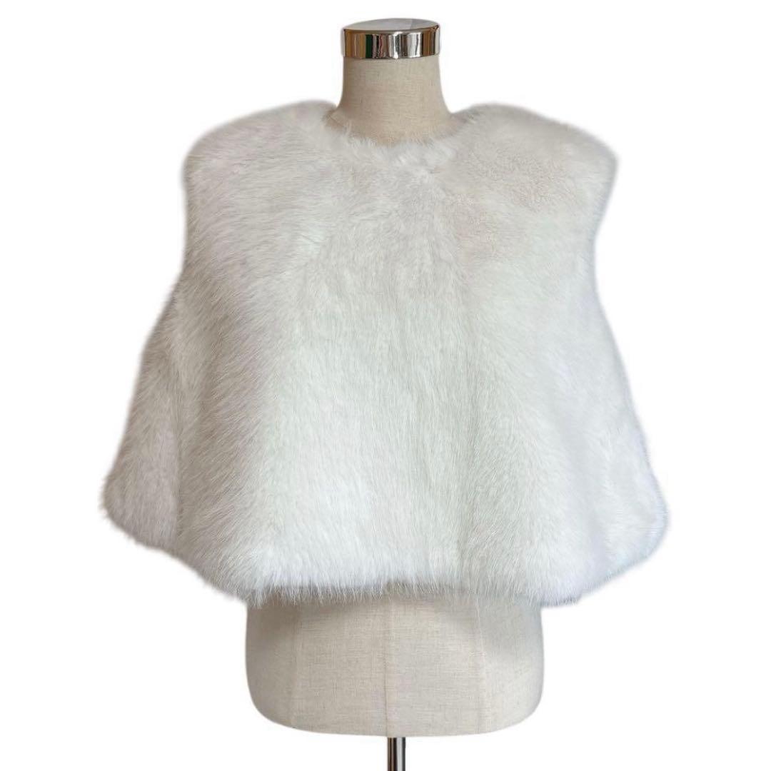 ２回数時間着用✨ESMOK エスモック リボン ファーベスト ホワイト